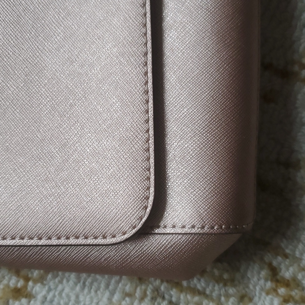 Kate Spade Handbag - Picture 7 of 7